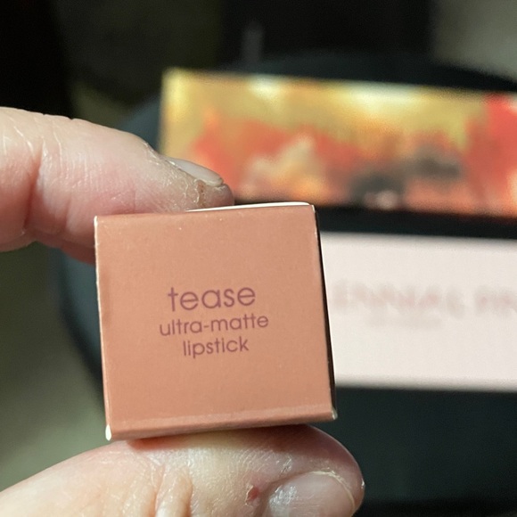 Melt Cosmetics Makeup Collection with Red Mirror all BNIB - Picture 7 of 16